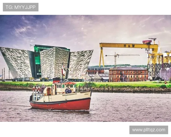 足球世界的崛起与变革:从传统竞技到全球化商业帝国的精彩历程 足球世界的崛起与变革:从传统竞技到全球化商业帝国的精彩历程